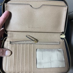 マイケルコース正規品財布セットの画像