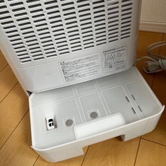 アイリスオーヤマ 衣類乾燥除湿機 IJD-H20-A  2023年製造の画像