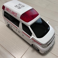 トイコー エルグランド救急車 軽トラの画像