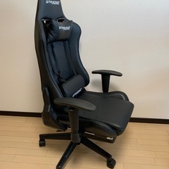 ゲーミングチェアの画像