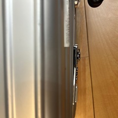 【無料】シルバーアルミスーツケースの画像