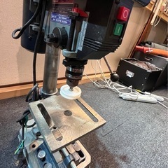 卓上小型ボール盤の画像
