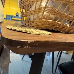 ダイニングテーブル&椅子4脚セットの画像