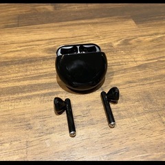 HUAWEI ワイヤレスイヤホン［シリコンカバー付き］お取り引き場所：西淀川区／貝塚市
の画像