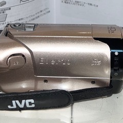 JVC GZ-HM670 ビデオカメラ 本体の画像