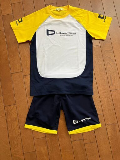 リベルタ　サッカーユニフォーム（140上下・130上のみ） リベルタ ジャージ上下 130 リベルタ ユニフォーム 上下セット