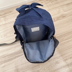 petit main プティマイン フリル付きリュック Mサイズの画像