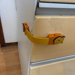 食器棚の画像