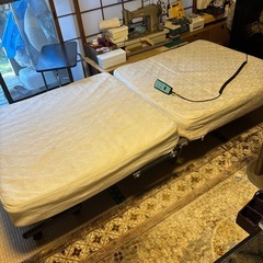 電動ベッドの画像