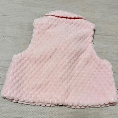 【新品未使用】 赤ちゃんの城 ベスト　ハニーベロア　の画像