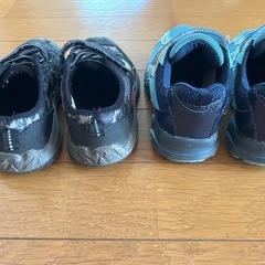 KEEN 17cmキッズ スニーカー&青17cm普通スニーカ　セット
の画像