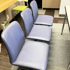 ミーティングテーブル ＋ チェアセット 3点セットで16500円！ 打ち合わせや、休憩所にも♪ テーブル×1台 3連椅子×2台の画像
