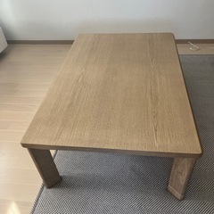 こたつテーブルの画像