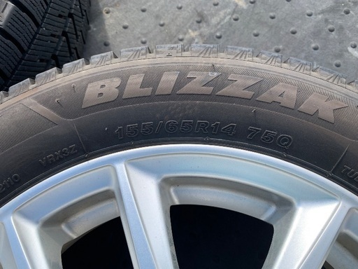バリ溝 22年35週　スタッドレス 155 65 14 ブリヂストン ブリザック