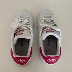 adidas レディース スタンスミス ピンク×ホワイトの画像