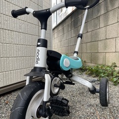 折りたたみ三輪車 転落防止ガード、大人用ハンドル付 の画像
