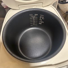 炊飯器の画像