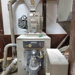 サタケ精米機　一式（色選　計量　篩　タンク等）の画像