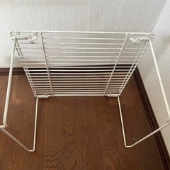 2段収納棚の画像