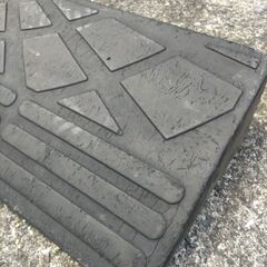 ゴム製段差プレートの画像