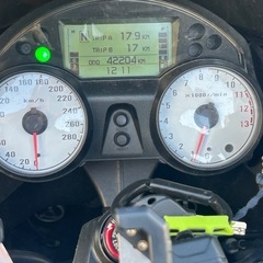 カワサキzzr1400
の画像