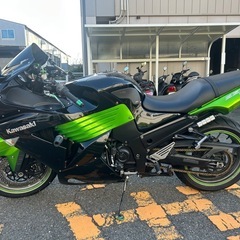 カワサキzzr1400
の画像