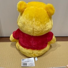 ディズニー　プーさんぬいぐるみ
の画像