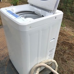 ヤマダ 洗濯機 5kg  2020年製の画像