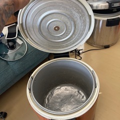 保温機タイガー製で業務用ですのでまだまだ使えますの画像