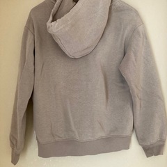 お取り引き中H&M レディースパーカー　の画像