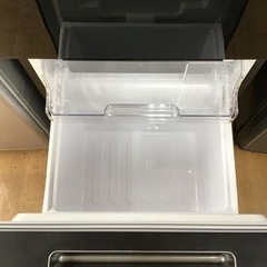 【トレファク神戸新長田店 買取/販売】取りに来られる方限定！SHARPの2ドア冷蔵庫2022年製のご紹介です！の画像