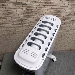 美品 DeLonghi オイルヒーター デロンギ タイマー RHJ65L0712の画像