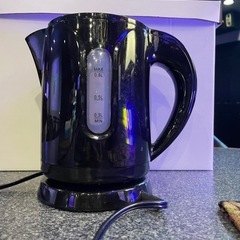 電気ケトルの画像