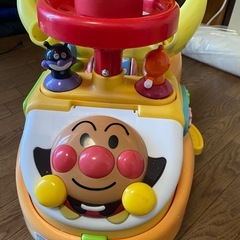 アンパンマンよくばりビジーカーの画像