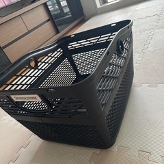 【美品】自転車 後ろ用カゴ 荷物入れの画像