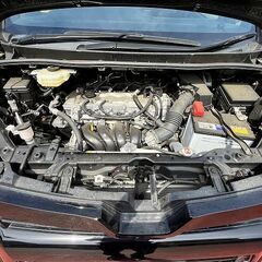 誰でも車が買える次世代低与信ローン専門店／ 安心の１年保証付き 距離無制限！中古車販売 カーメル山梨店　令和２年　トヨタ　ヴォクシー　9,000㌔の画像