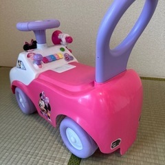 Disney ミニーマウス 手押し車 ミニー カートの画像