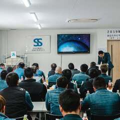長野県岡谷市の現場で足場・型枠工事　職人募集中　寮あり　住み込み可能の画像