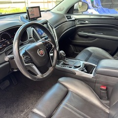 値下げ‼️キャデラックSRXクロスオーバープレミア4WD‼️の画像