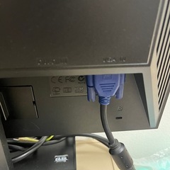 モニター　配線のみのみの画像