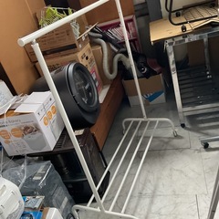 洗濯干し　大きめ　スチールハンガー　白　中古の画像