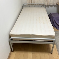 無印良品　シングルベッド　スチールパイプ　MUJIの画像