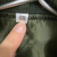 子ども服の画像