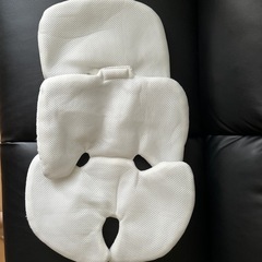 チャイルドシート用クッションの画像