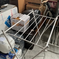 折りたたみ洗濯干し　白　中古
の画像