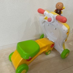 アンパンマンウォーカー　歩行器の画像