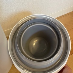 ピジョン おむつ用ゴミ箱の画像