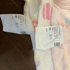 ユニクロ　ベビー服の画像