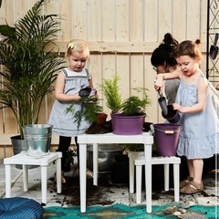 IKEA 子供のテーブル&イスの画像
