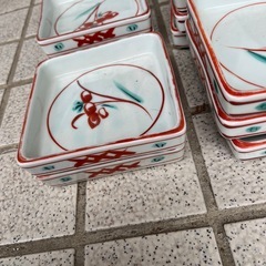 瀬戸物 器 小鉢の画像